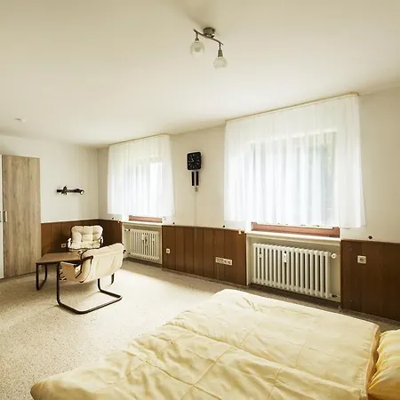 Ferienwohnungen Casa Ri Лайвен Номер фото